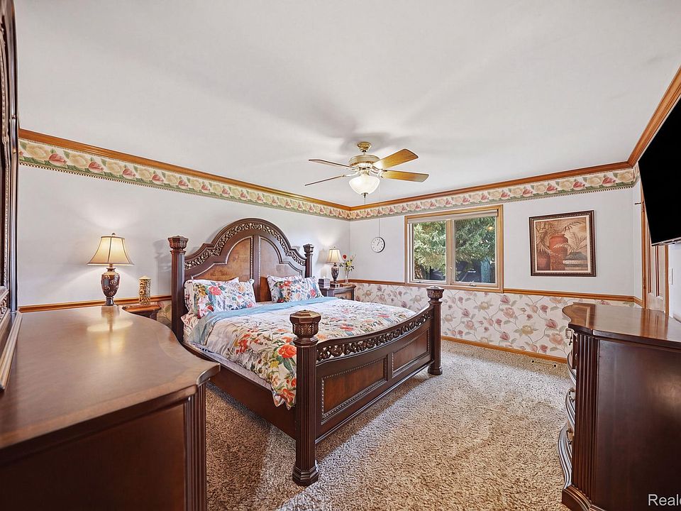 43459 Devin Dr, photo 24