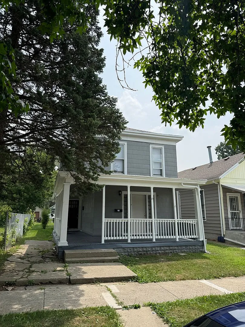 227 W Williams St — Photo 2