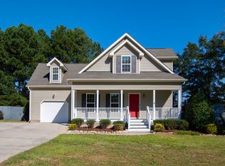 18 Oxfordshire Dr, Fuquay Varina, NC 27526