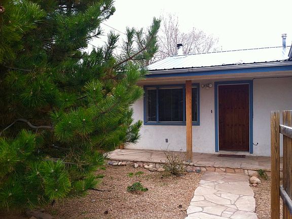 2nd image of 1528 Taos St #A
