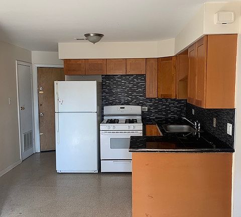 4th image of 7345 S Kedzie Ave #Avenue3w