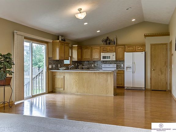 5th image of 21837 Bobwhite Ave