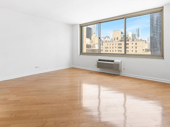 5th image of 333 E 45th St APT 19E