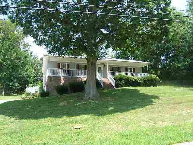 2nd image of 1094 Jaybird Rd