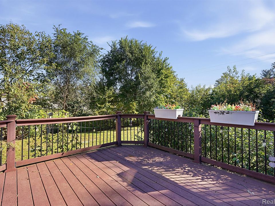 827 Los Arboles Dr, photo 25