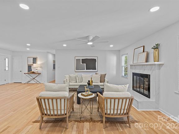 4th image of 6650 Brynwood Dr