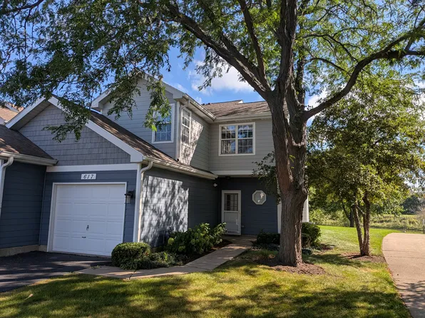 617 Woodhaven Dr, Mundelein, IL
