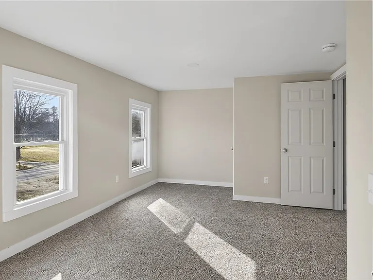 6637 Dix Rd — Photo 30