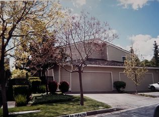 9 Dolores Ct, Moraga, CA 94556