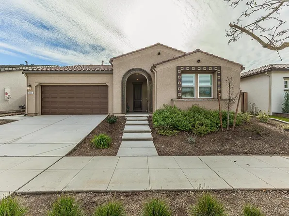 644 Rock Crest Ave, Madera, CA 93636