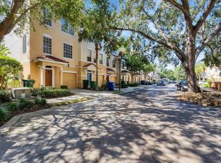 3189 Bayshore Oaks Dr, Tampa, FL 33611