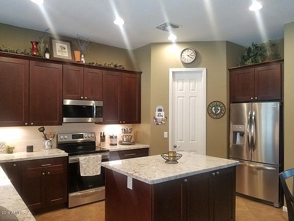 2nd image of 3084 E Linda Ln