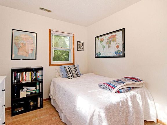 2nd image of 304 Beakes St #3