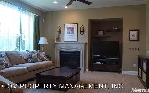 5th image of 1085 Kirkland Ln
