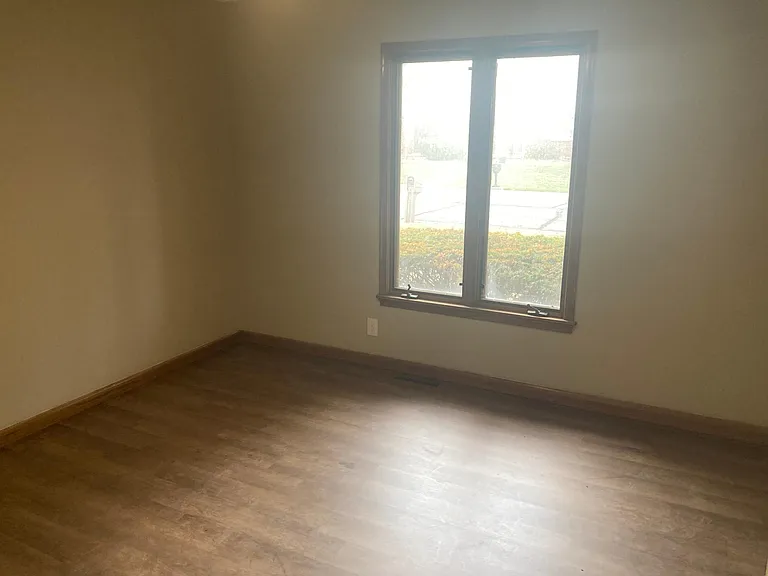 1511 N Lark Ln — Photo 14
