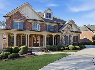 5224 Brendlynn Dr, Suwanee, GA 30024