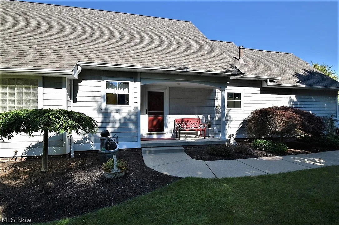 2967 Waterford Dr #1 photo 1