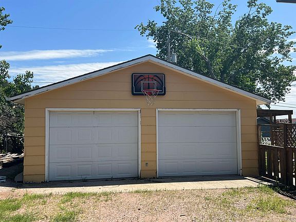 4th image of 7209 Lola Dr