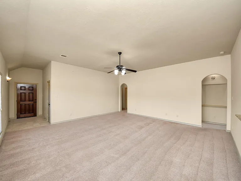 1902 Argos Dr — Photo 13
