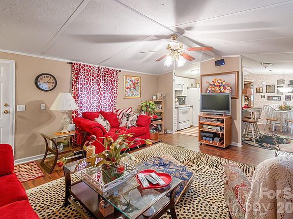 4th image of 2157 Ross Cauthen Rd
