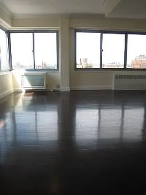 Rented by Corcoran | media 22