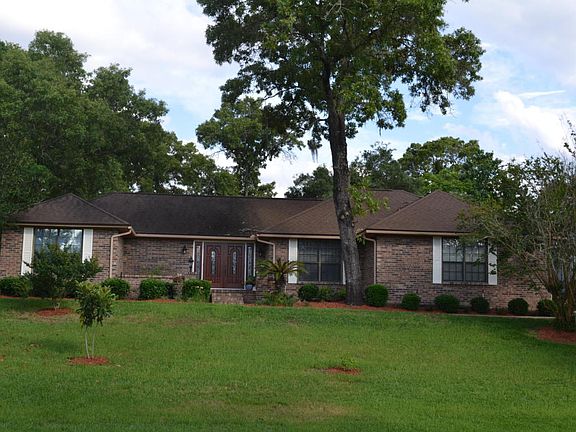 3rd image of 965 Lakeridge Dr
