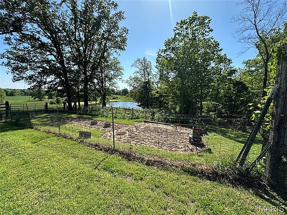 3rd image of 9505 County Road 250
