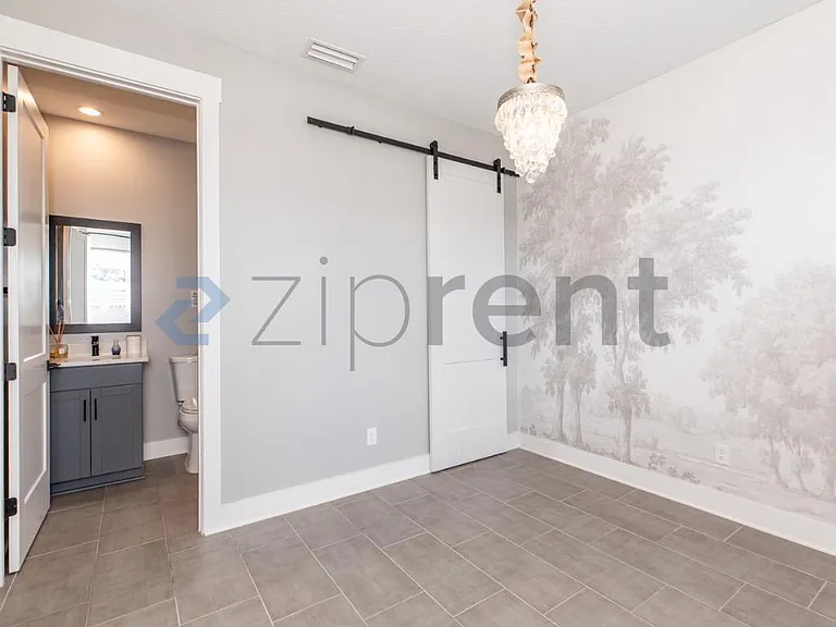1625 Bridgeton Dr — Photo 7
