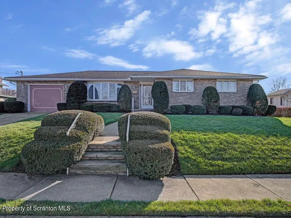4303 Lawrence Ave, Moosic, PA 18507