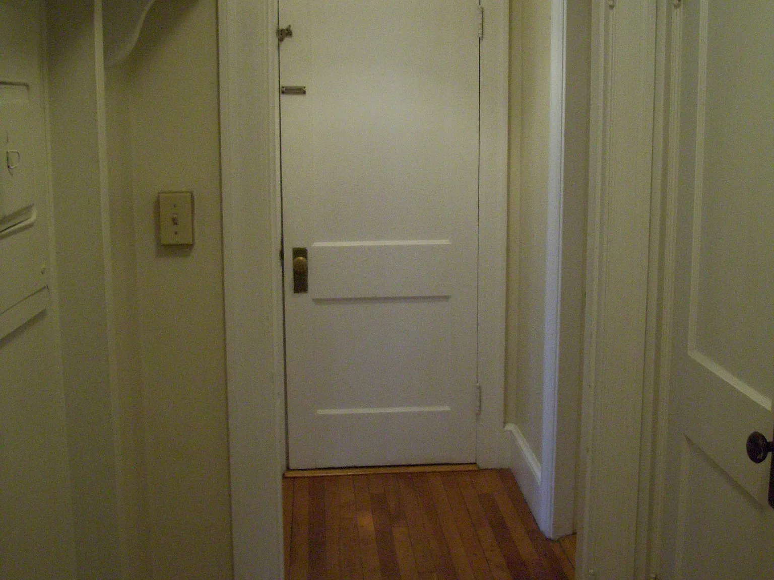 1 bed, $1,615 — Photo 2
