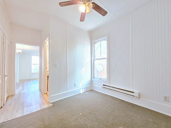 5th image of 420 Middlebury St Unit 3
