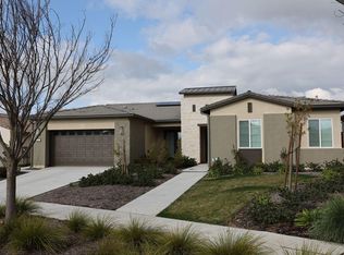 871 Overstone Ave, Madera, CA 93636