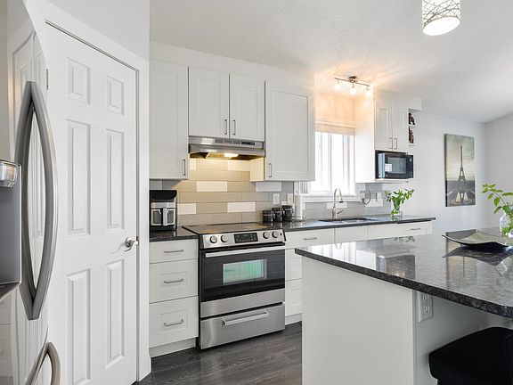 4th image of 417 Hollick Kenyon Rd NW