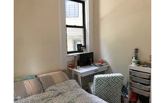 Rented by Douglas Elliman | media 11