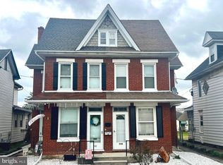 546 N Railroad St, Palmyra, PA 17078