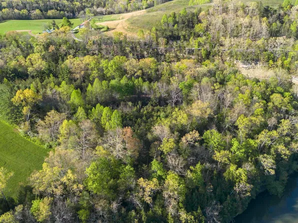 0 State Highway 504, Sandy Hook, KY 41171