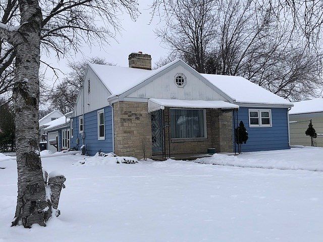 This is it! Your new Home!