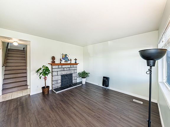 5th image of 13 Ellesmere Ave