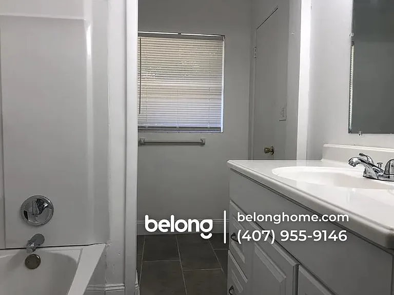 1518 Oranole Rd — Photo 5