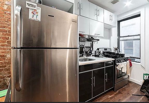 2nd image of 627 Sterling Pl APT 2L