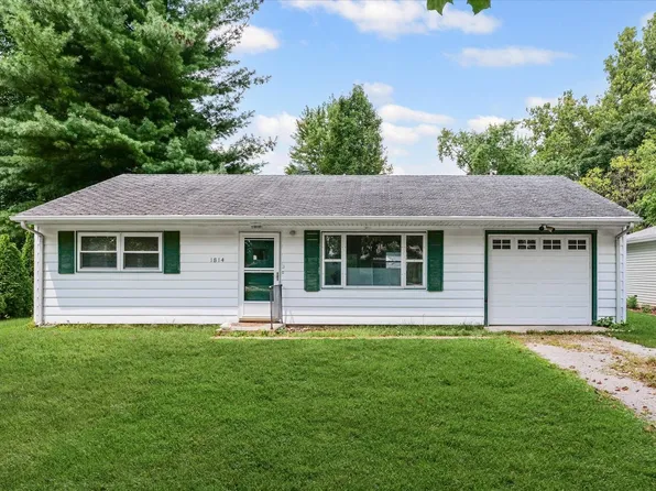 1814 Meadow Dr, Champaign, IL 61820