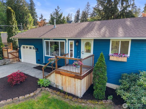 27321 Serene Drive NE, Kingston, WA 98346