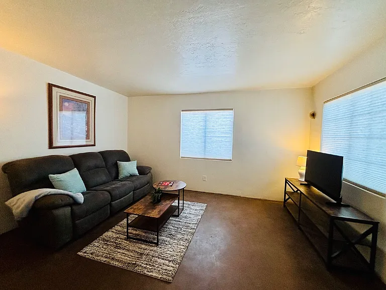 4135 E Bellevue St #1 — Photo 5