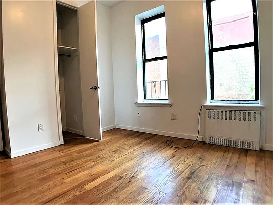 Rented by Brooklyn Group | media 4