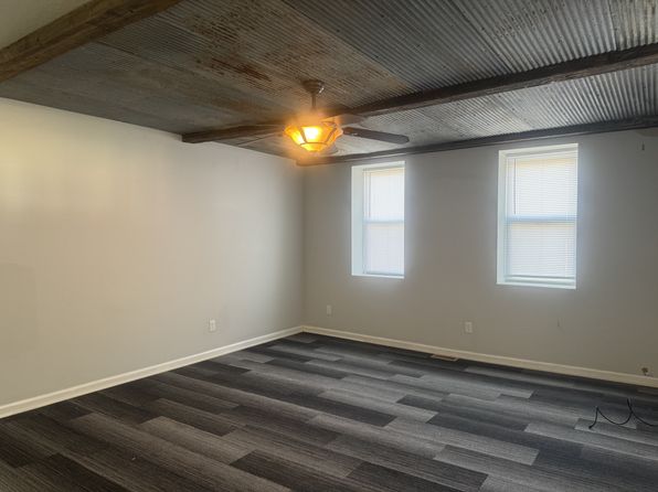 1504 W 3rd St #2