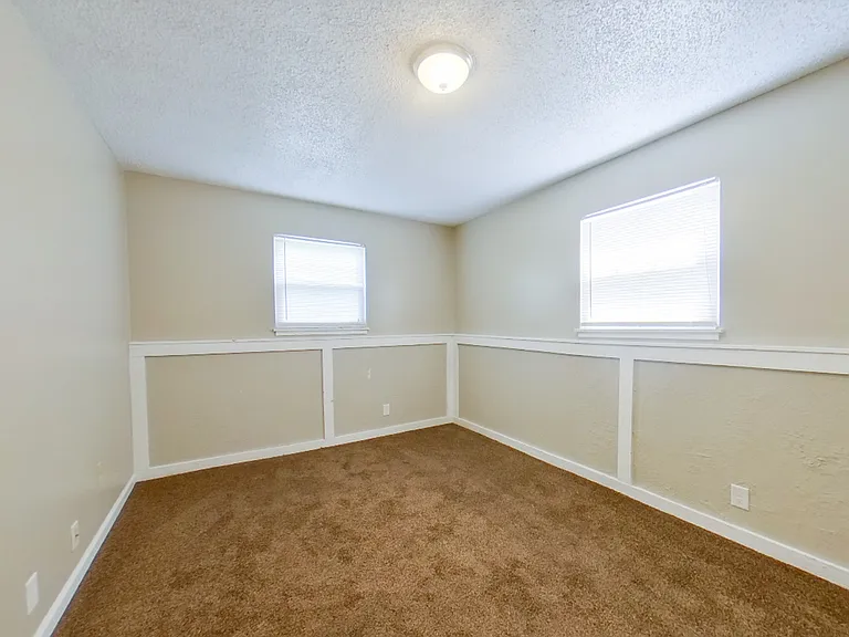 713 Dondee Dr — Photo 19