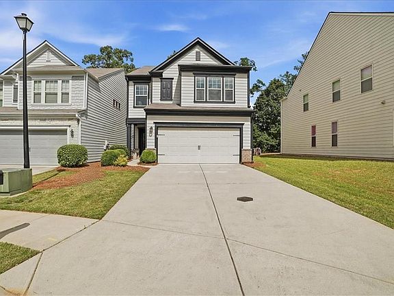 2nd image of 5140 Breezewood Cir