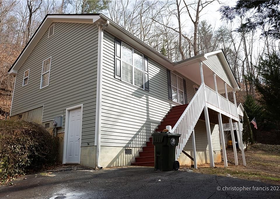 1st image of 148 Chestatee Dr