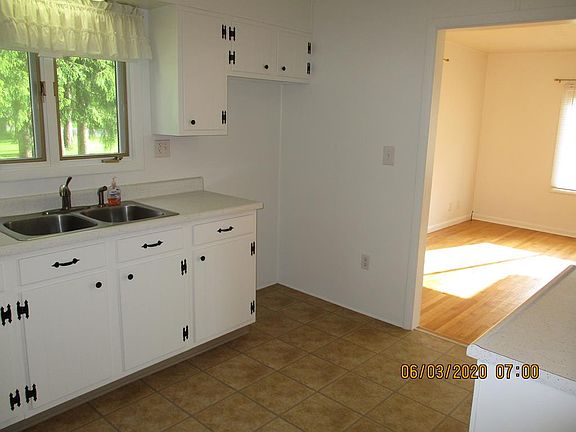 4th image of 3522 Kentucky Ave