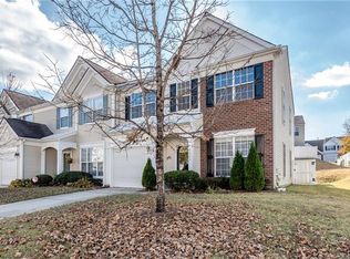 6829 Beverly Springs Dr, Charlotte, NC 28270